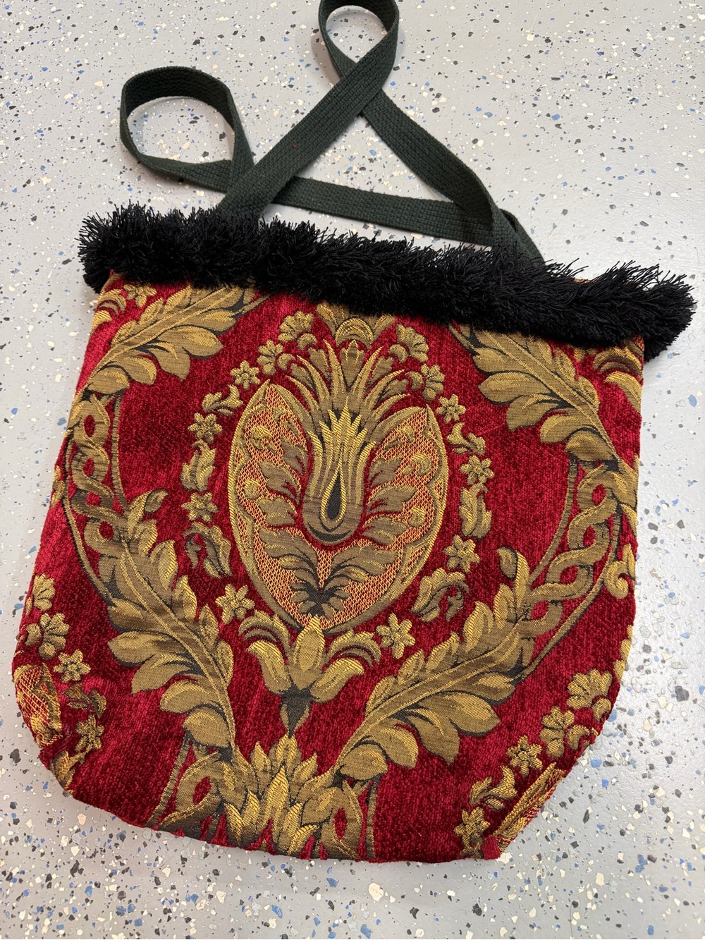 Red and Gold Damask Tapestry Shoulder Bag - Picture 3 of 5